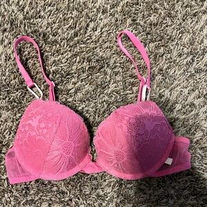 Victoria Secret Lace Push-up Bra